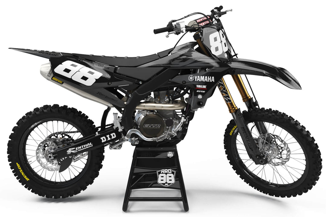 Yamaha Stealth Black