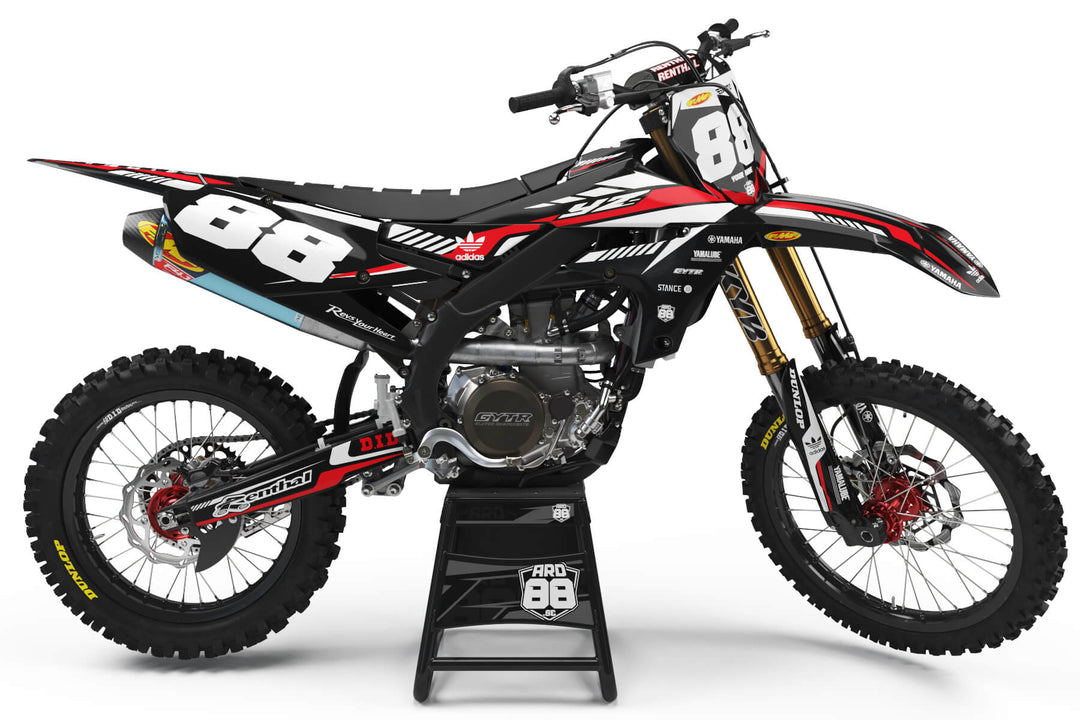 Yamaha Red-Black Performance